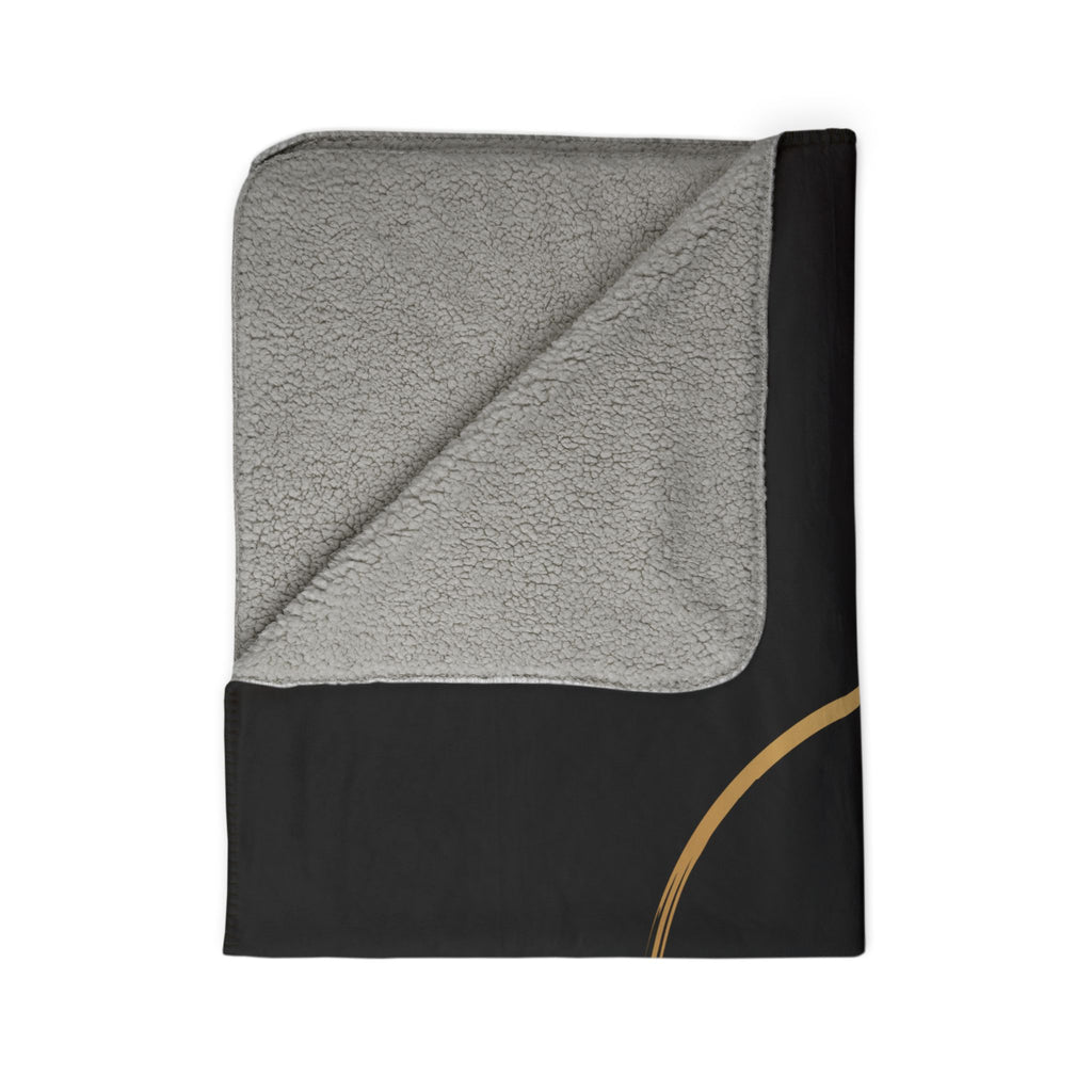 Levantiq Gold Logo Sherpa Blanket — Luxurious Black Fleece Throw